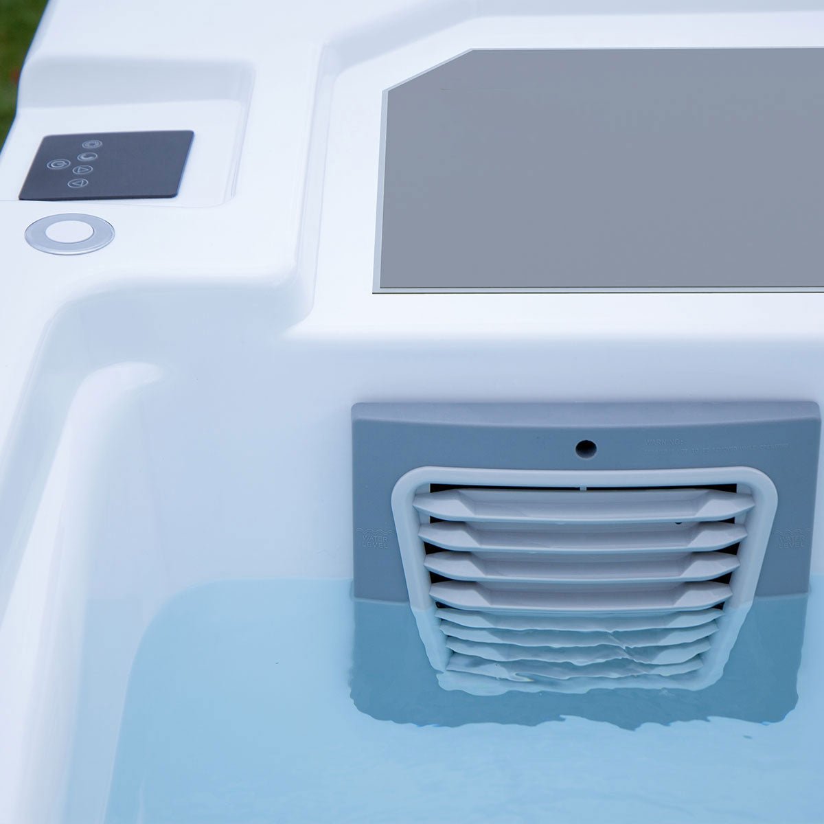 Alaska Pro Cold Plunge Tub.