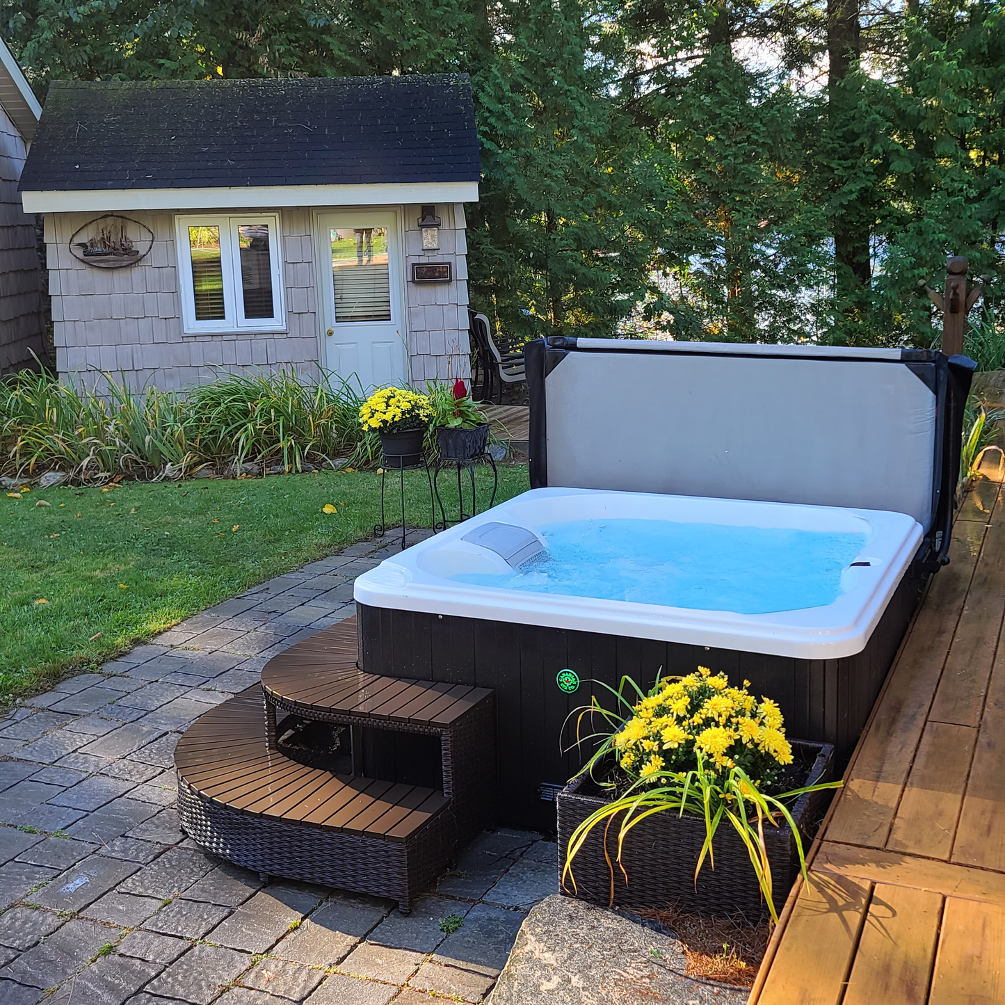 Gander 4-Person 15-Jet Portable Hot Tub